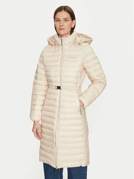 Дамско зимно яке Calvin Klein K20K207732 бежово – Дамски зимни якета