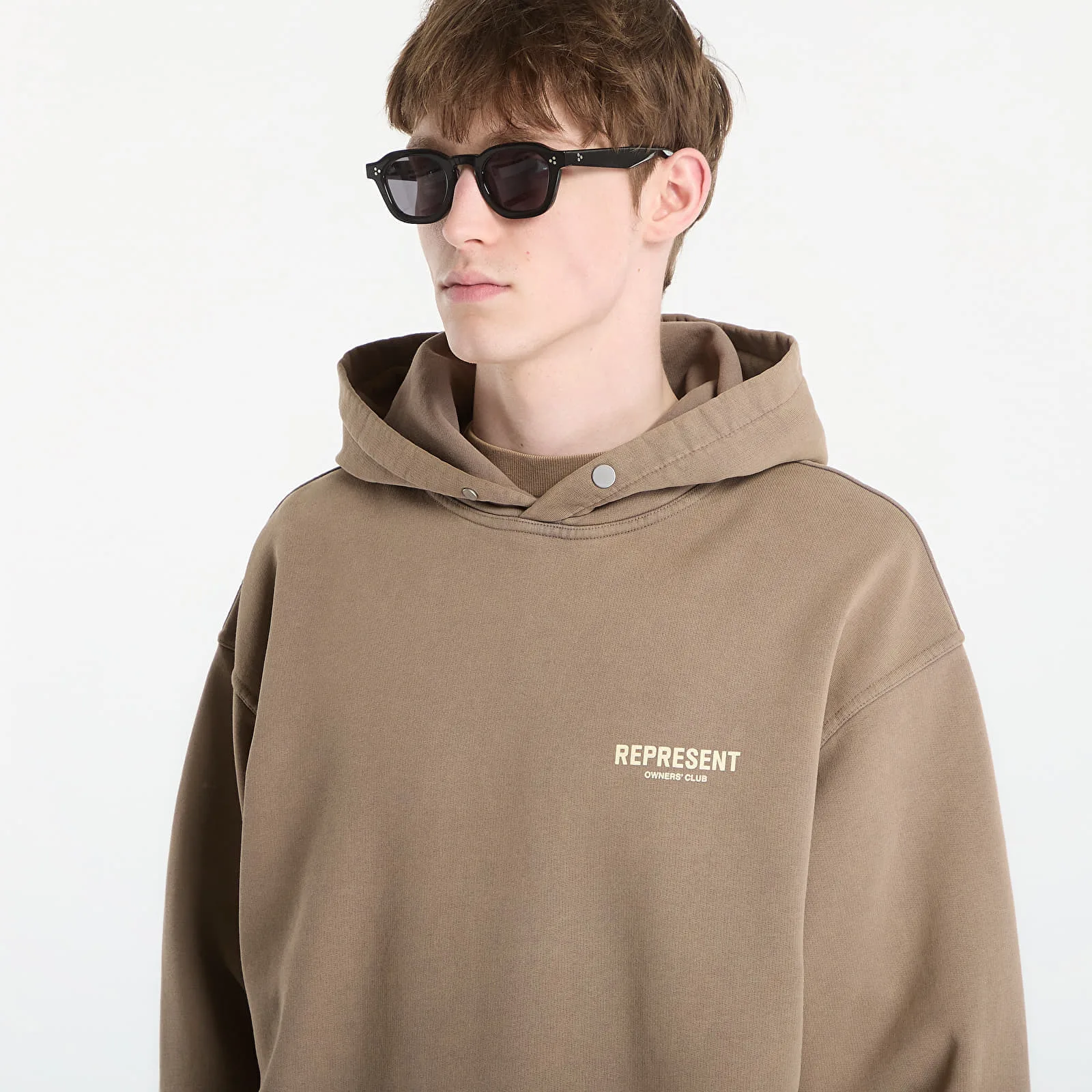 Суитшърт REPRESENT Owners Club Hoodie Almond XXL – Мъжки худита