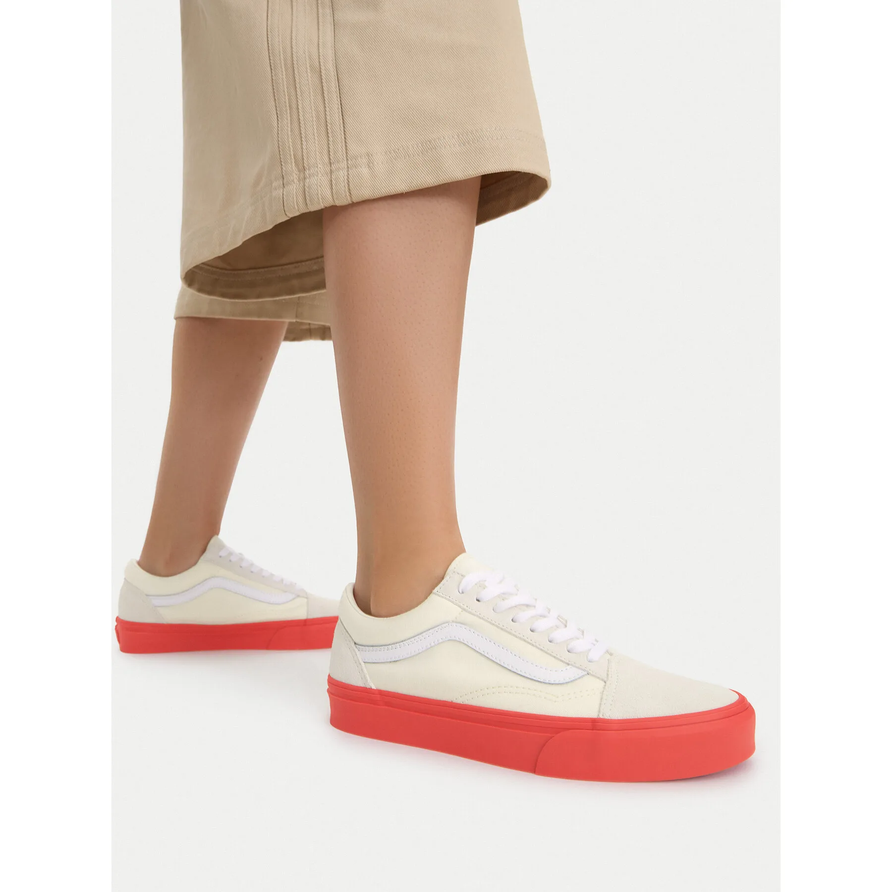 Дамски кецове Vans Old Skool светложълти – Дамски ниски кецове