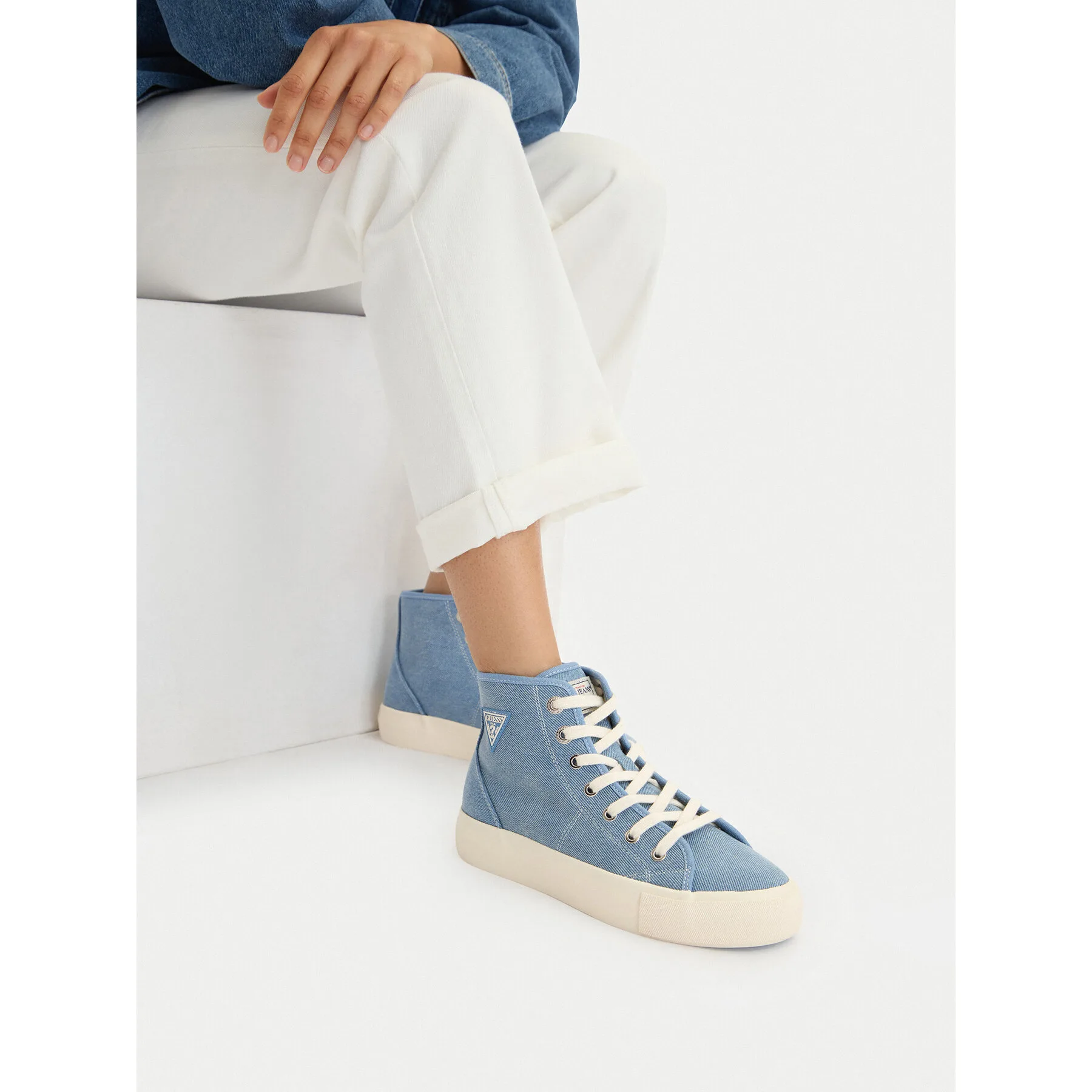 Дамски високи кецове Guess Jeans сини