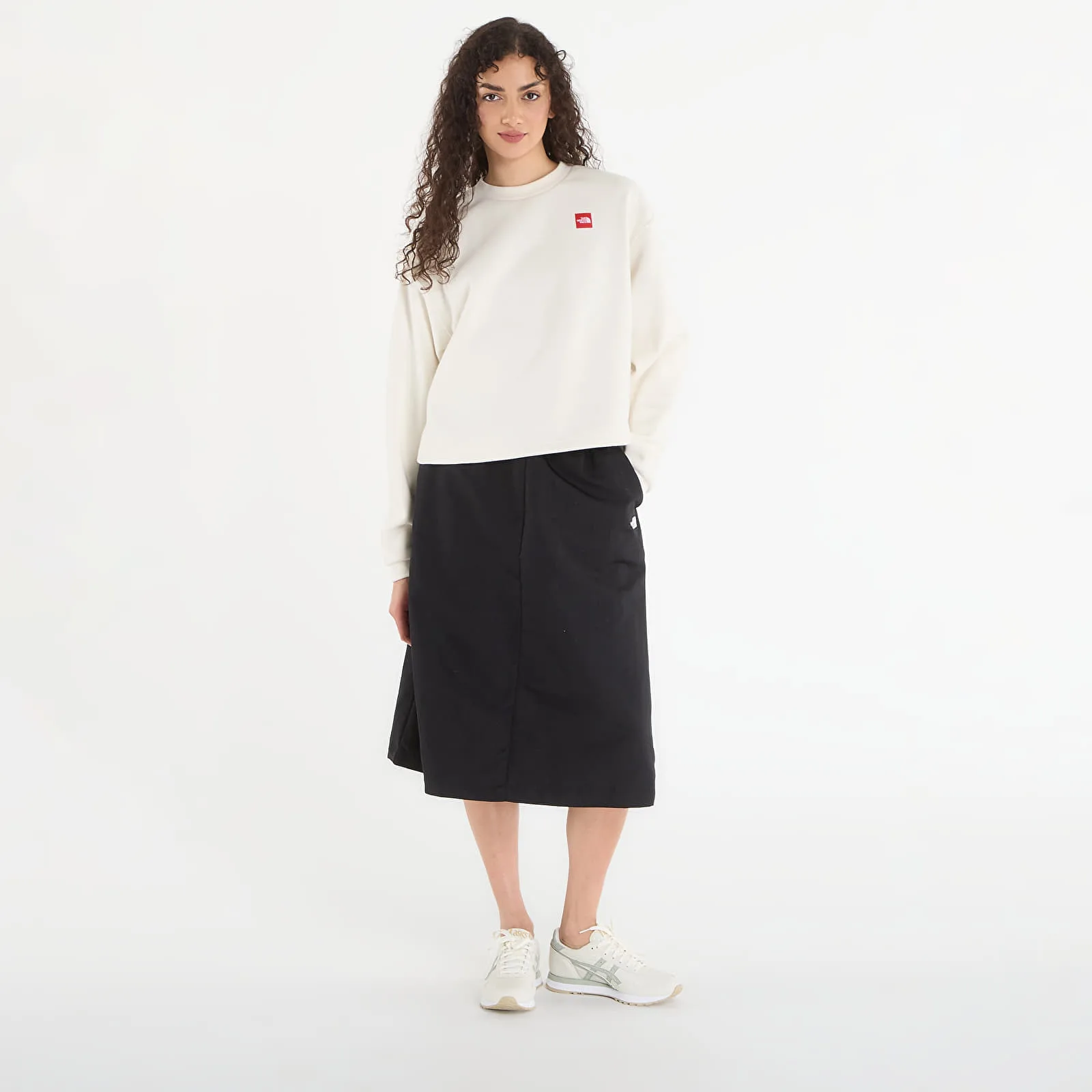 Пола The North Face TNF Easy Wind Skirt TNF Black S – Дамски поли
