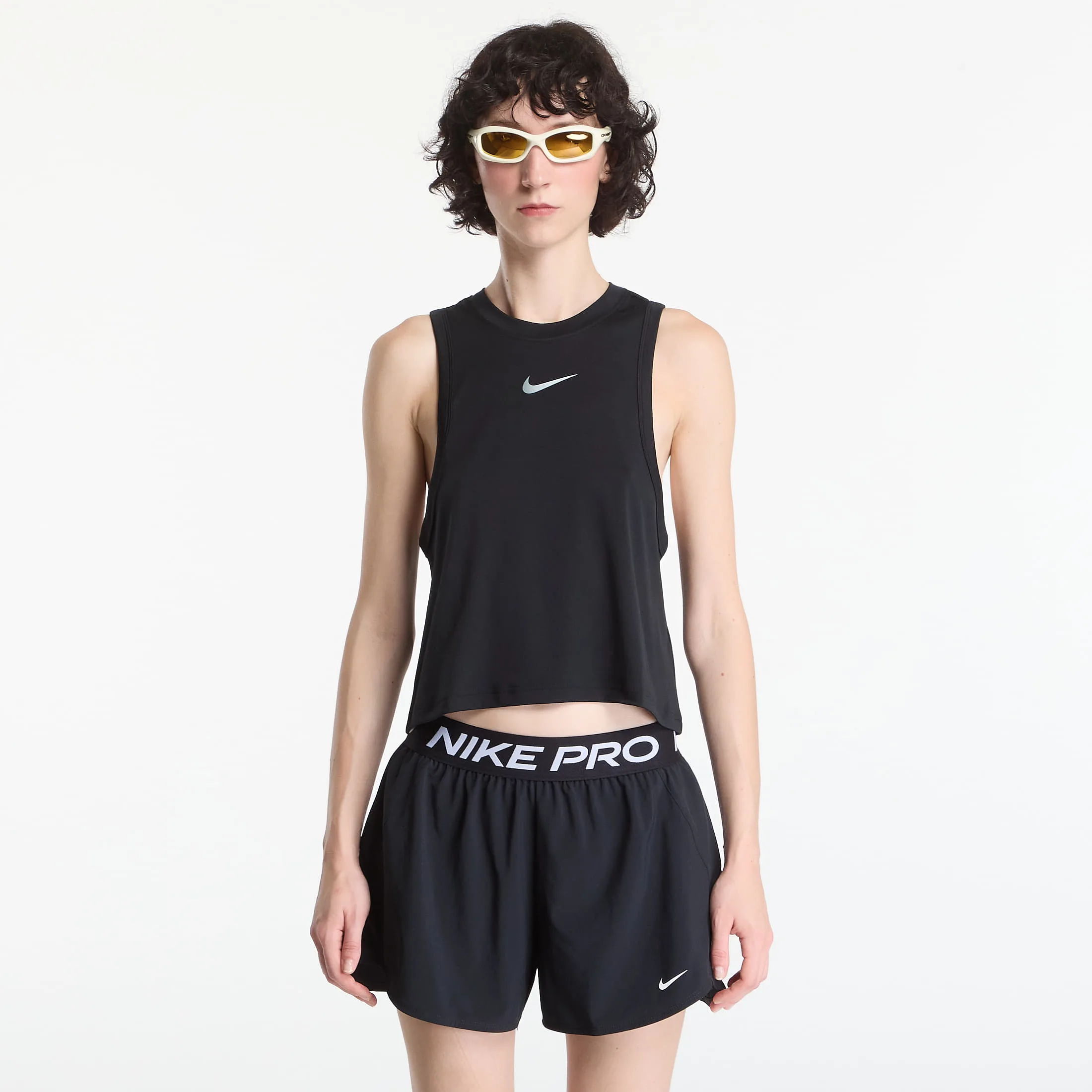 Дамски топ Nike Pro Dri-FIT черен/бял – Black|White – Дамски топове