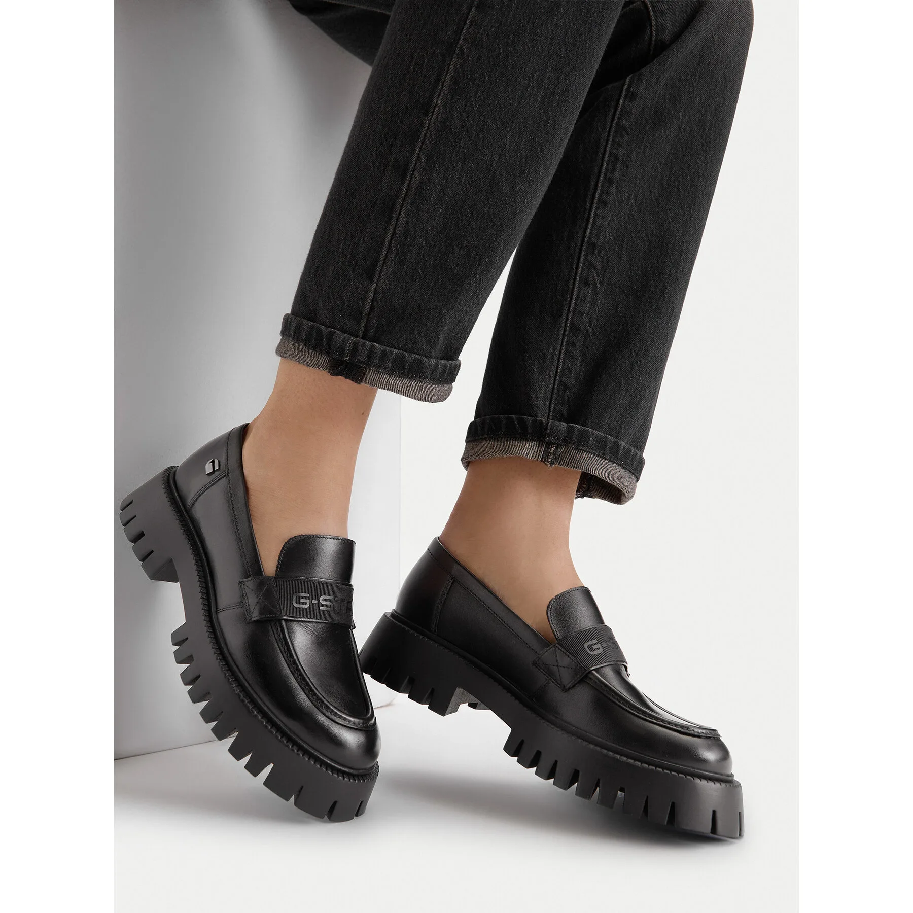 лоуфъри с дебела подметка G-Star Raw CEO-WI23-LADIES-04 Черен – Дамски лоуфъри