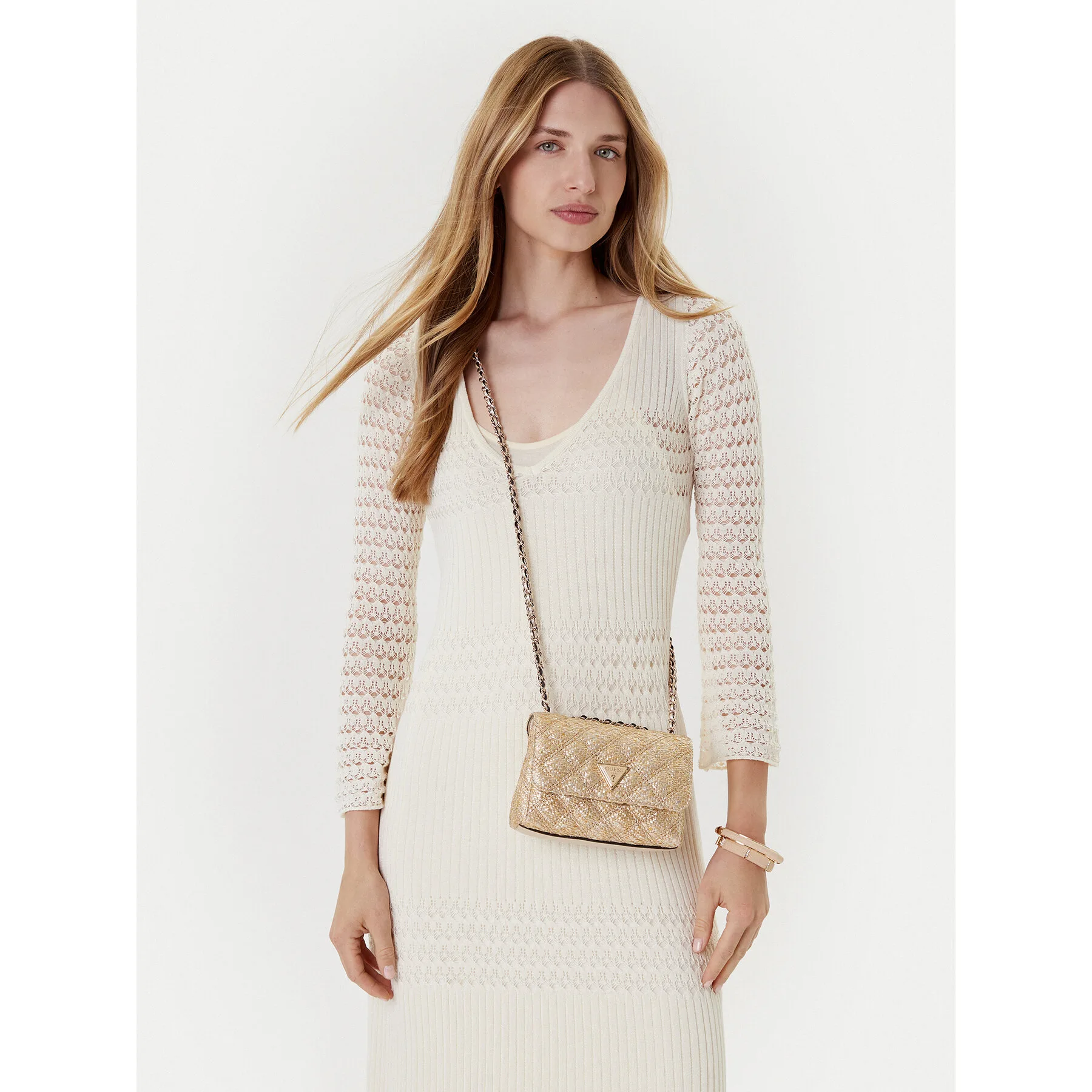 Дамска чанта Guess Giully II Mini HWQW96 73740 Златист – Дамски вечерни чанти