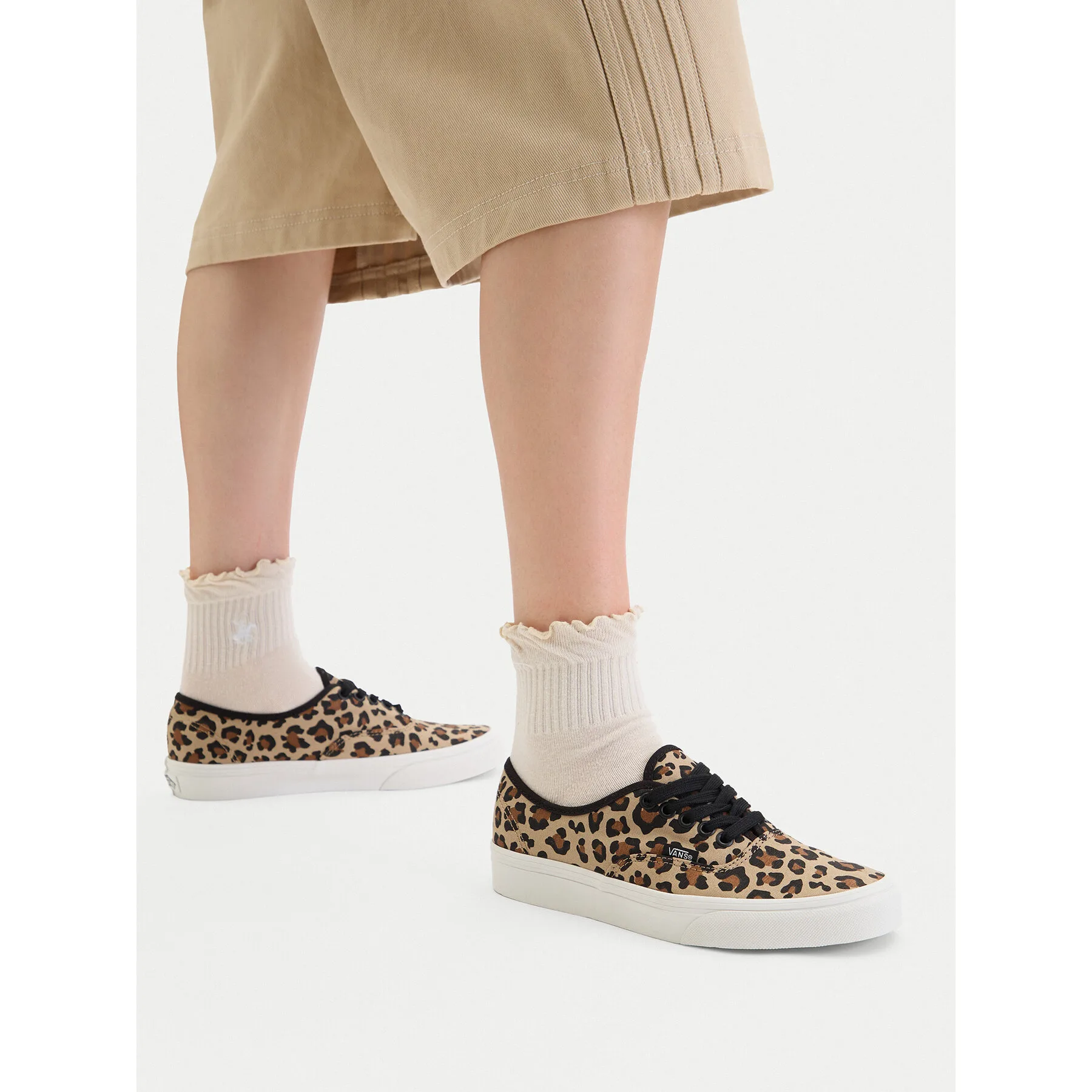 Гуменки Vans Authentic VN000D7YLPR1 Кафяв – Дамски ниски кецове