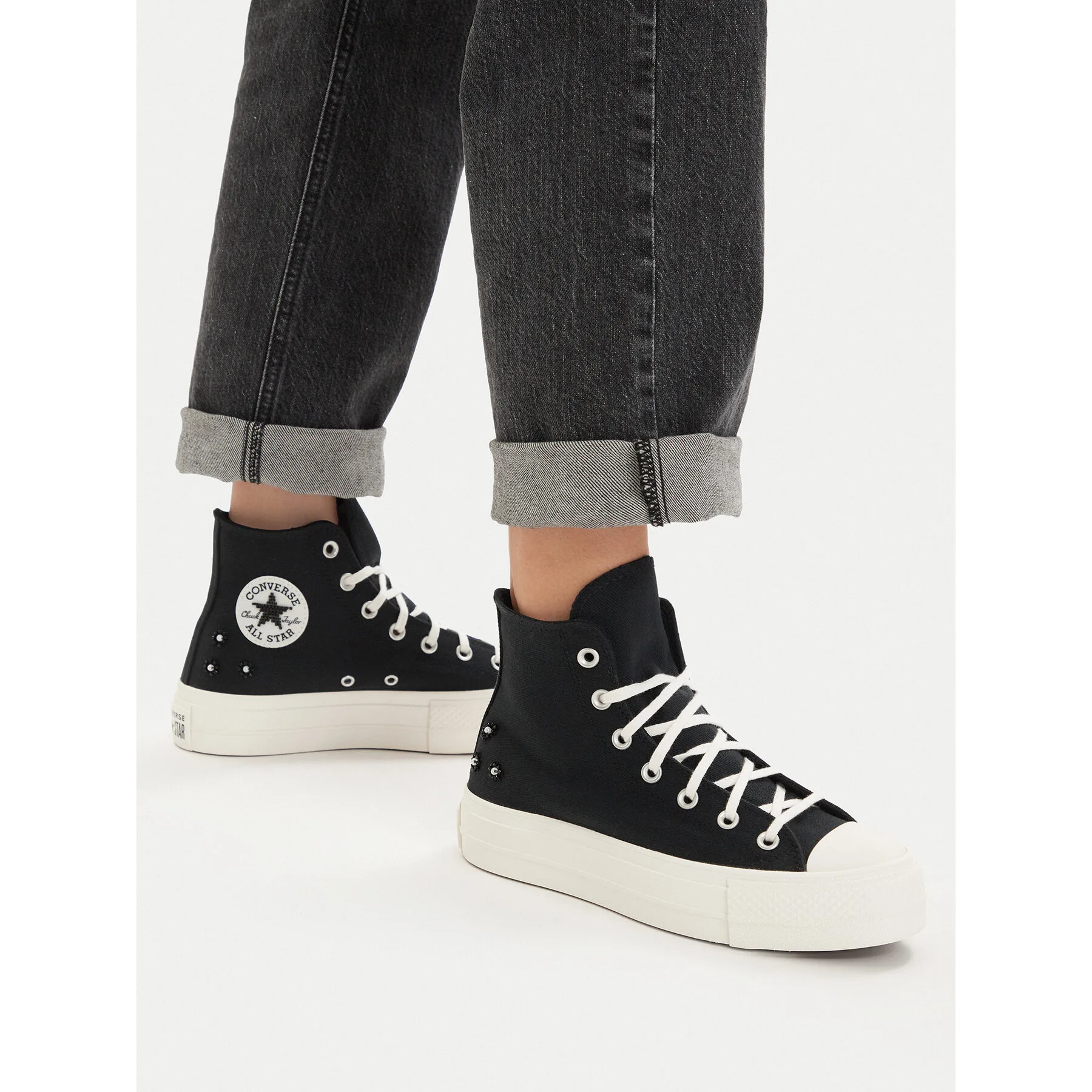 Дамски високи кецове Converse Chuck Taylor All Star Lift Platform A17787C черни – Черен