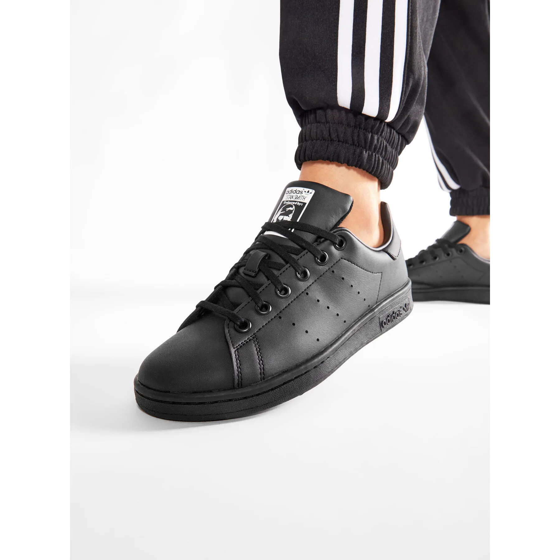 Дамски маратонки adidas Stan Smith черни – Черен – Дамски ниски маратонки