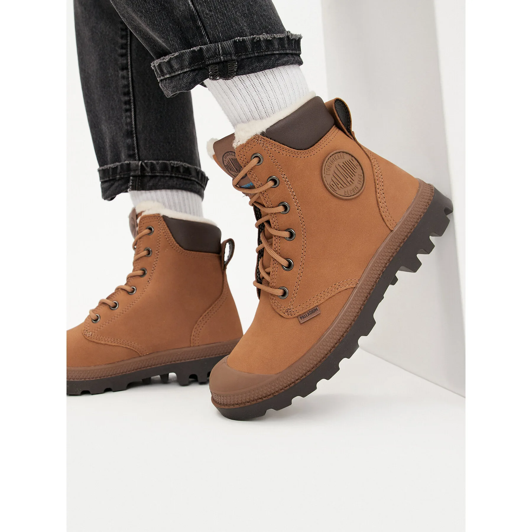 Туристически oбувки Palladium Pampa Sport Cuff Wps 72992-697-M Кафяв – Дамски трапери и кубинки