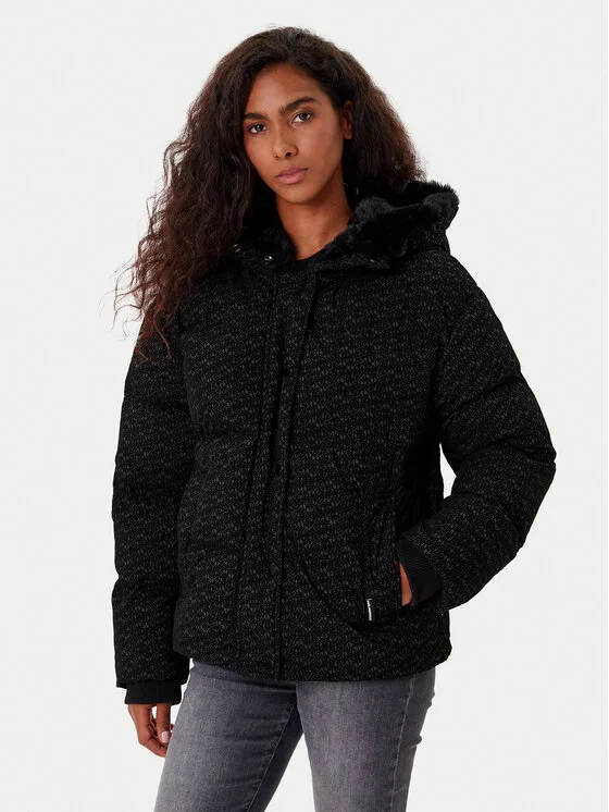 KARL LAGERFELD Зимно яке A4W15042 Черен Regular Fit – Дамски зимни якета
