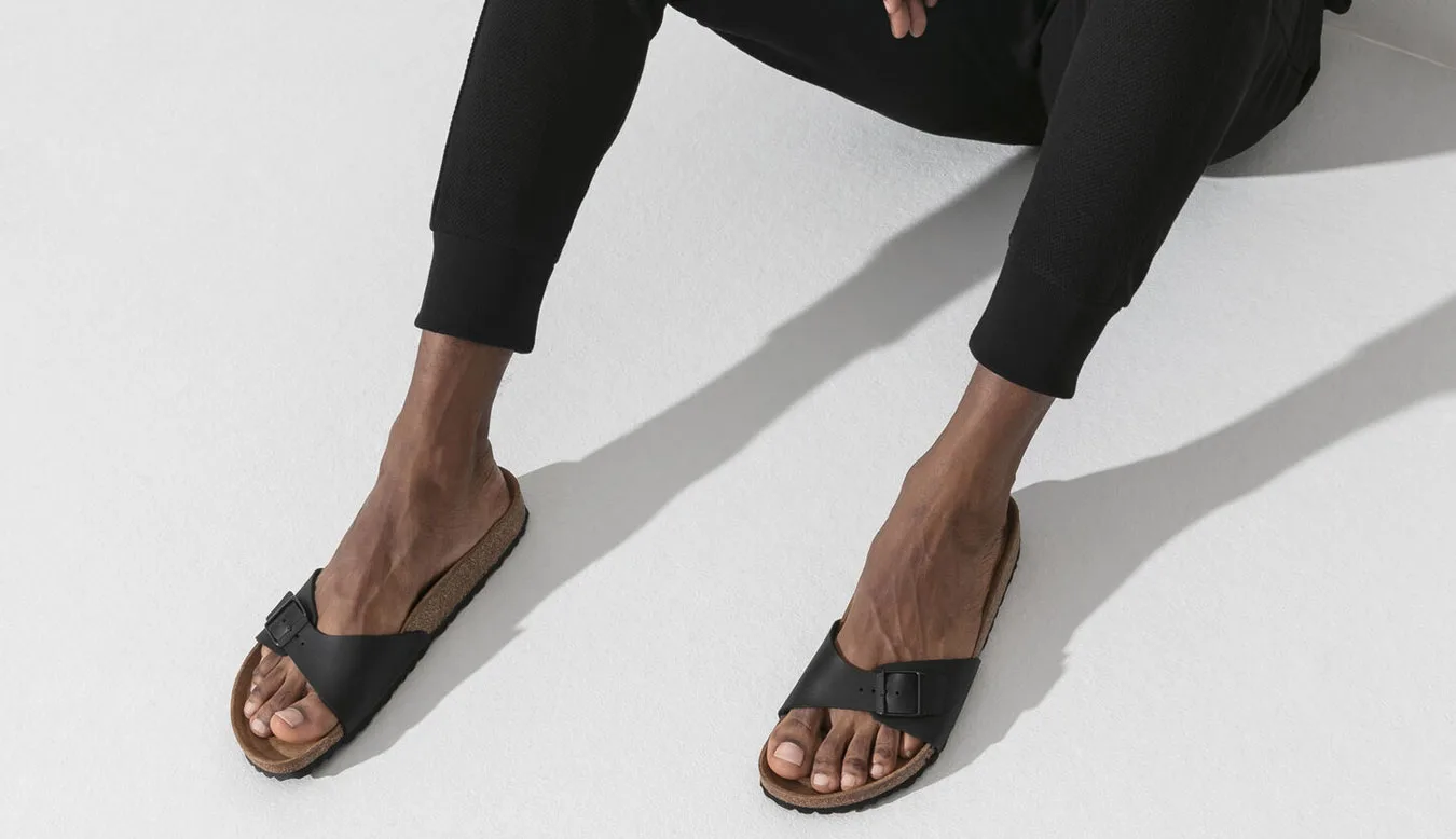 Чехли Birkenstock Madrid Narrow Fit черни – Preto – Чехли и джапанки унисекс