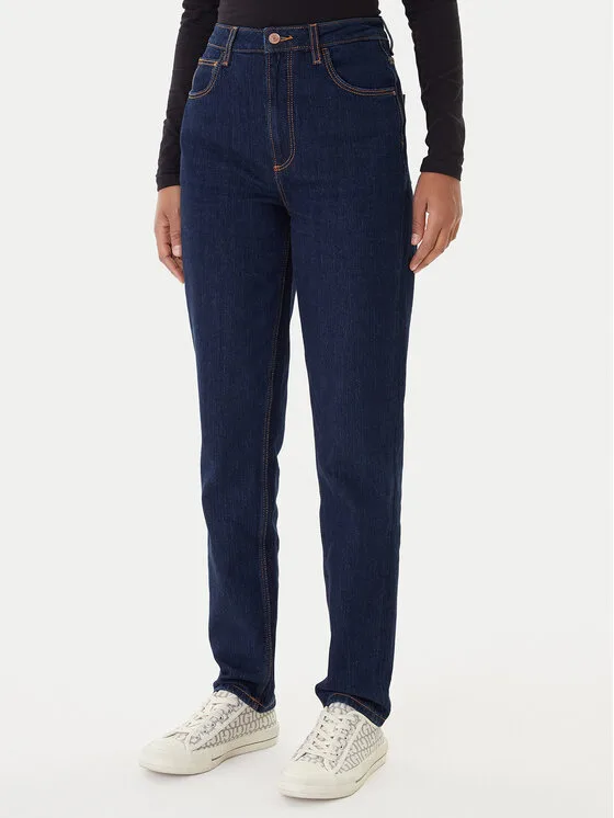 Guess Дънки W2YA21 D4NH4 Тъмносин Tapered Leg – Дамски boyfriend дънки