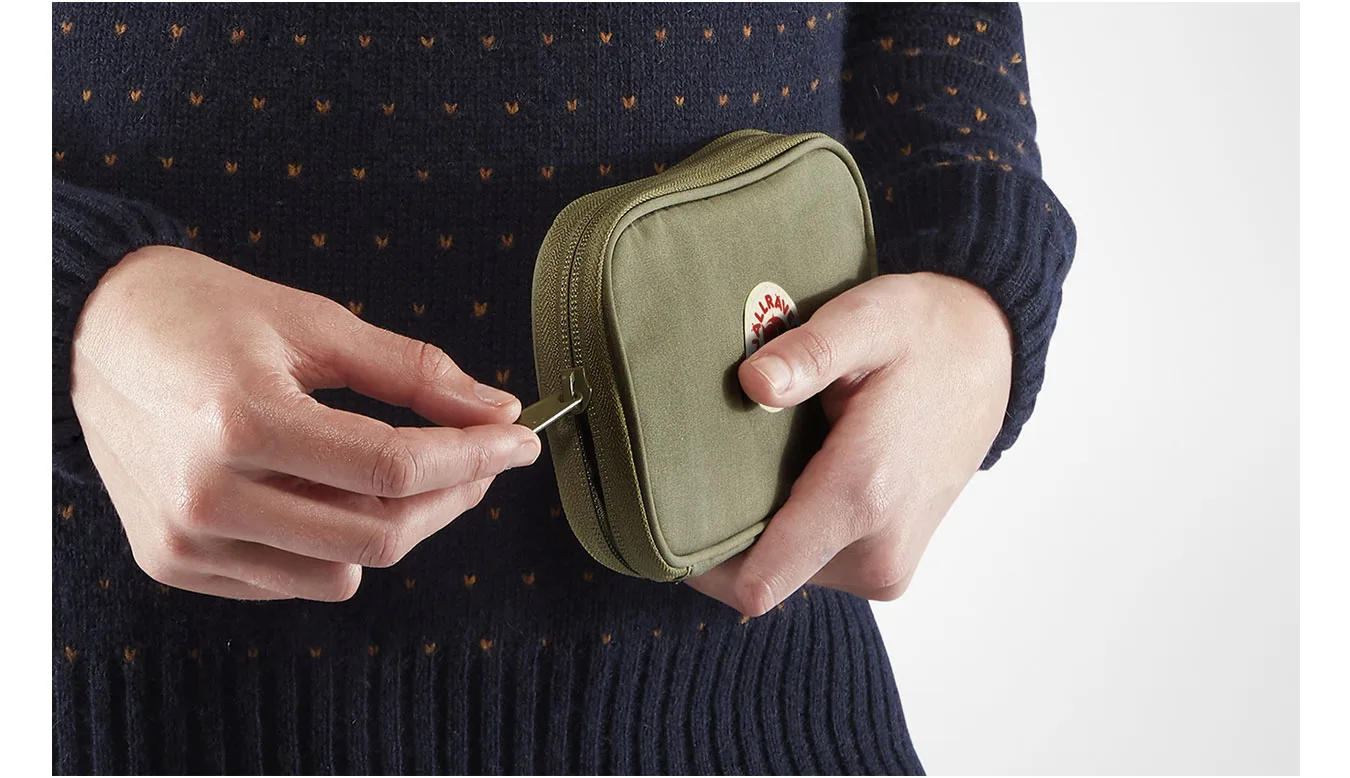 Fjällräven Kånken Travel Wallet Navy Unisex - Carteira Fjällräven - Azul - F23781-560 – Портмонета