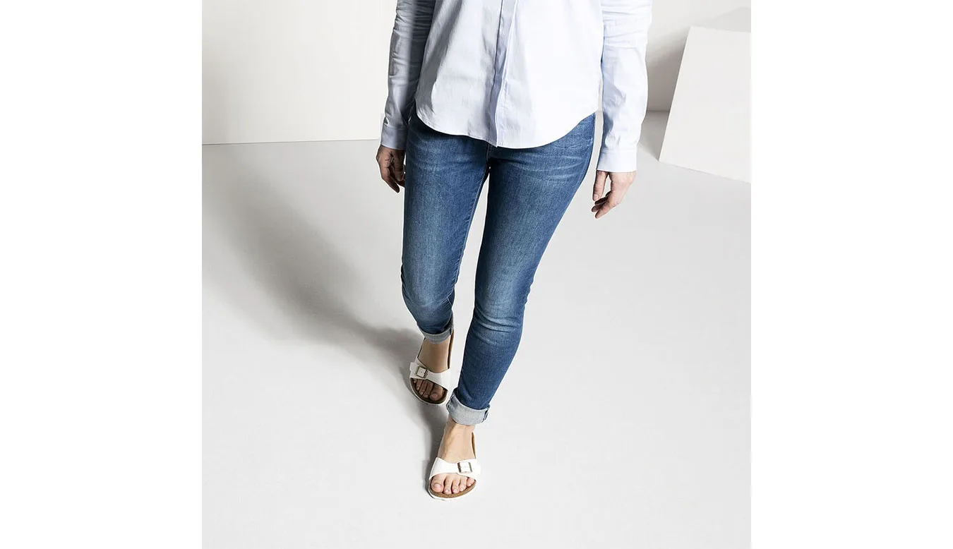 Дамски чехли Birkenstock Madrid BS Patent Narrow Fit бели – Branco