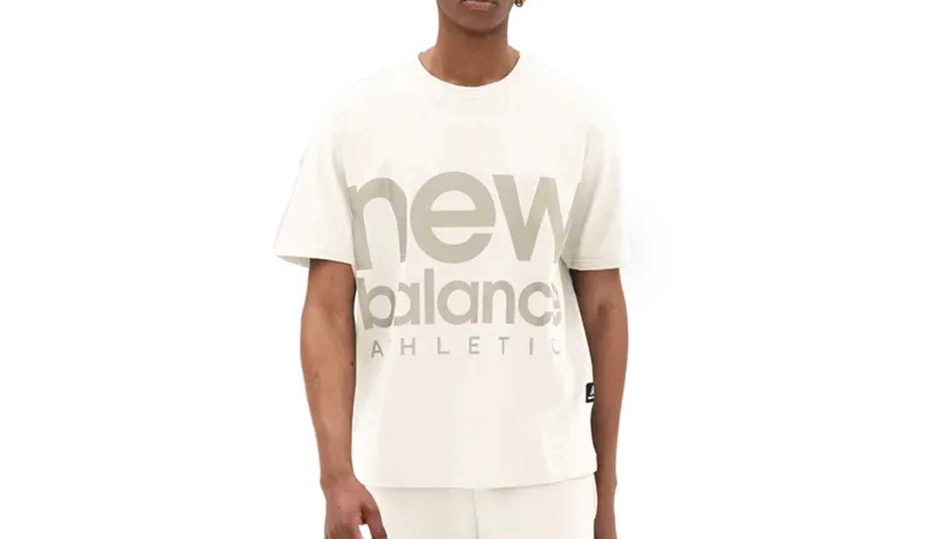 New Balance Athletics Unisex Out of Bounds Tee White Homens - Branco - UT23505SST-XS/S - Size: XS/S – Мъжки тениски