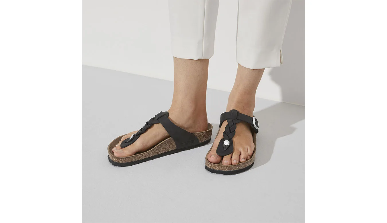 Дамски чехли Birkenstock Gizeh Oiled Leather Narrow Fit черни – Preto