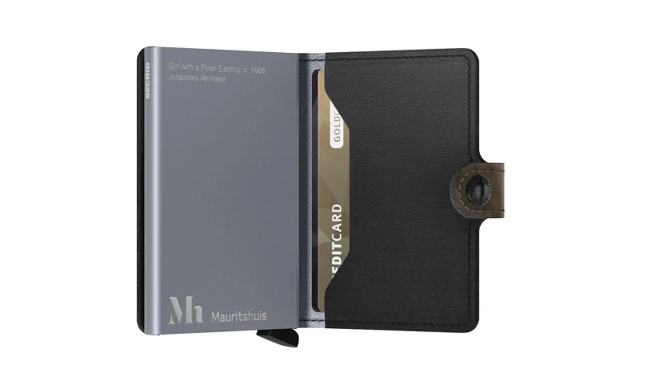Портмоне Secrid Miniwallet x Art Pearl Earring кафяво – Castanho – Мъжки портмонета