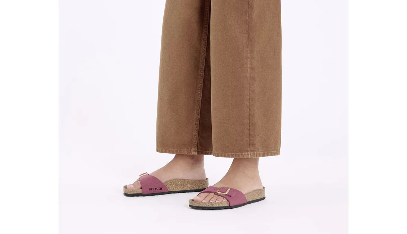 Дамски чехли Birkenstock Madrid Vegan Synthetics Narrow Fit лилави – Roxo