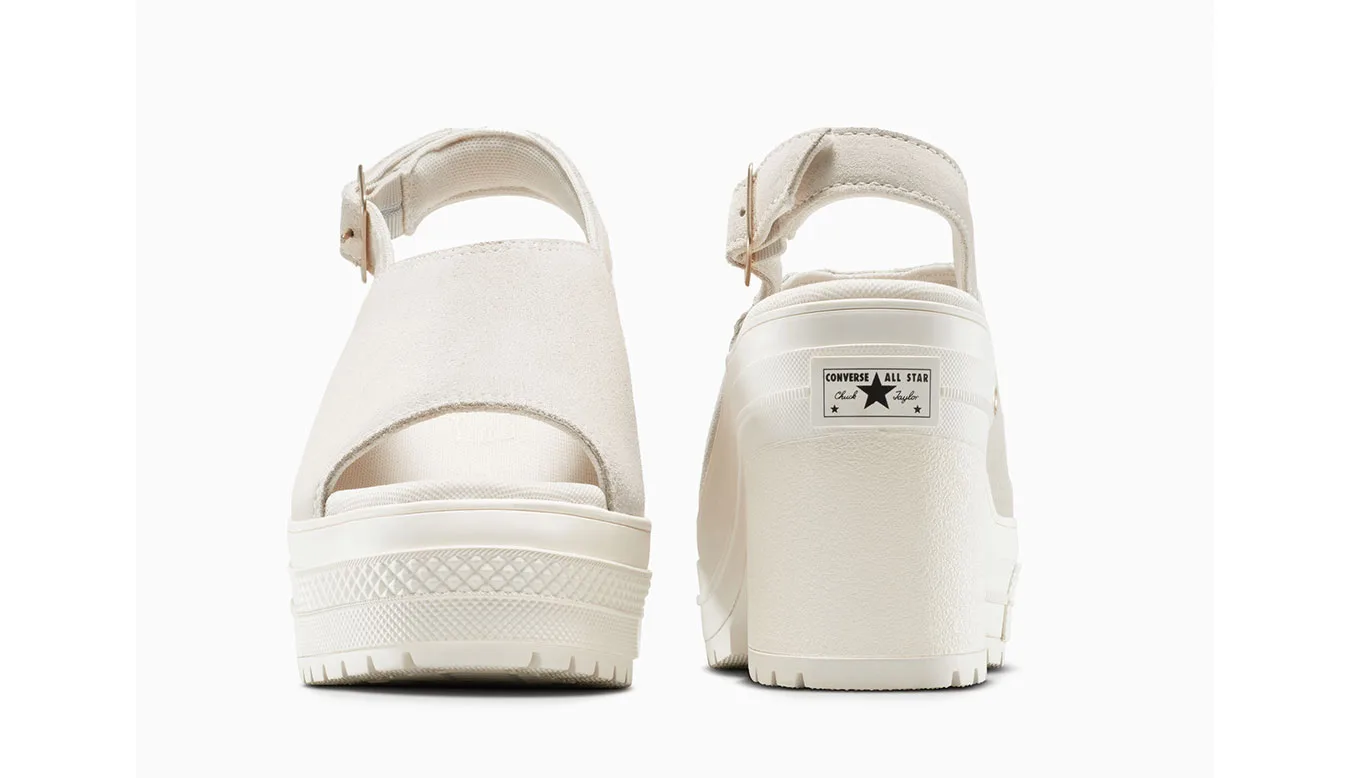 Дамски чехли Converse Chuck 70 De Luxe Heel Mule бежови – Beige
