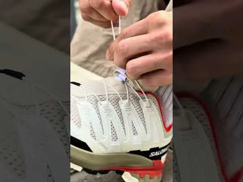 Мъжки маратонки Salomon XA PRO 3D V9 бели – Branco – Мъжки ниски маратонки
