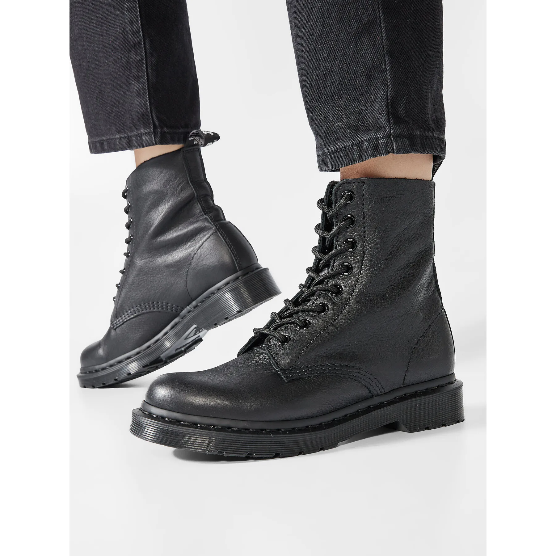 Кубинки Dr. Martens 1460 Pascal Mono 24479001 Черен – Дамски трапери и кубинки