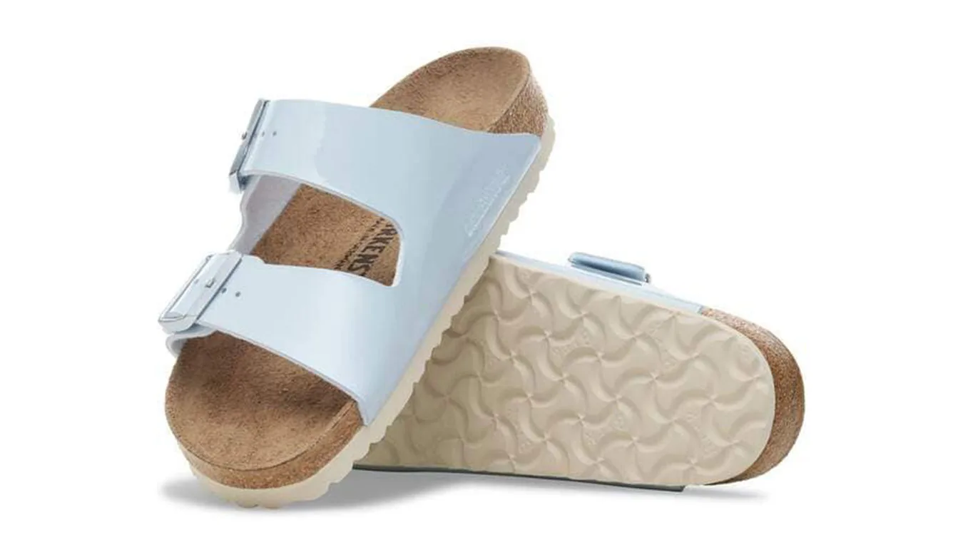 Дамски чехли Birkenstock Arizona Birko-Flor Patent Narrow Fit сини – Azul