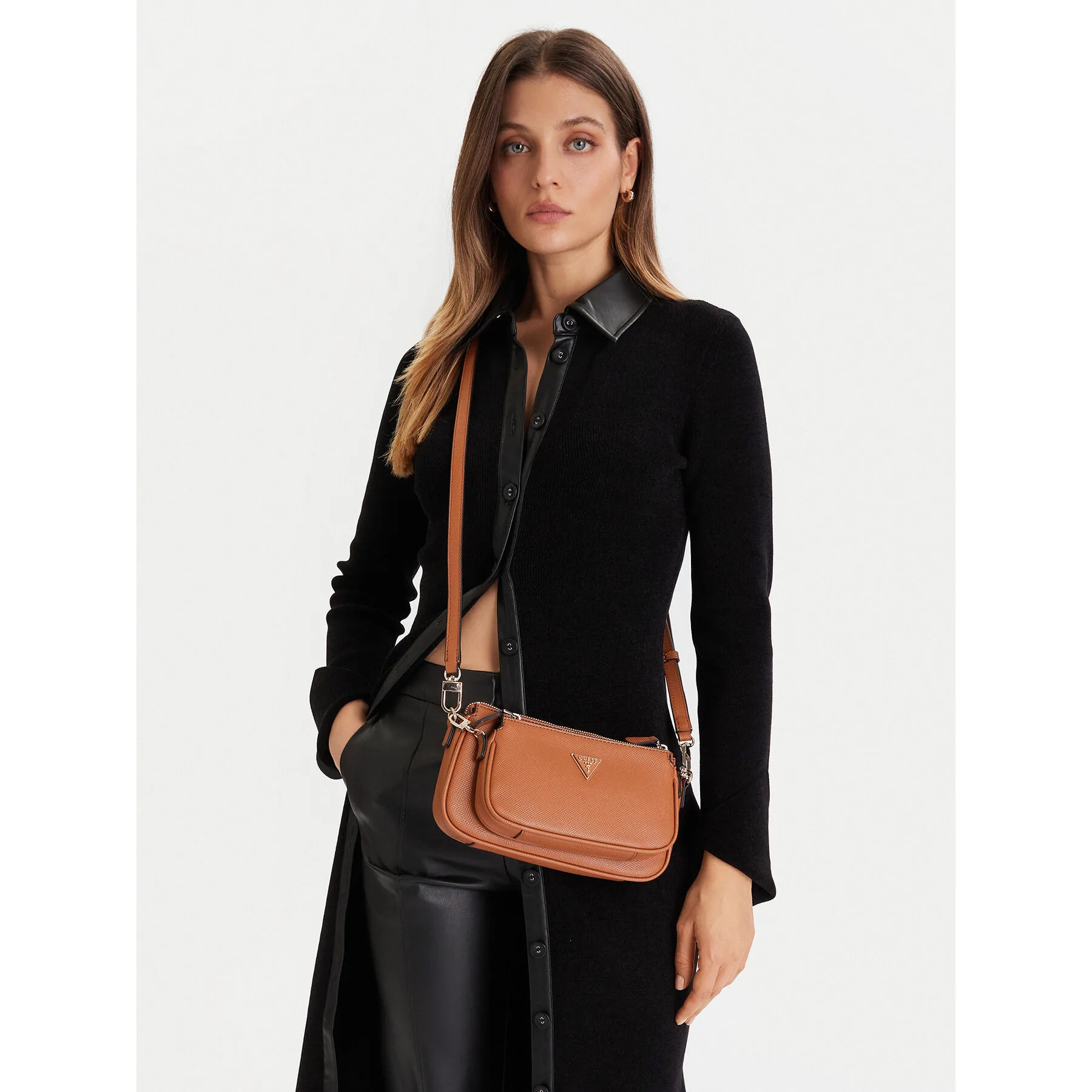 Дамска чанта Guess Noelle II Mini HWZG96 72710 кафява – Дамски чанти тип плик