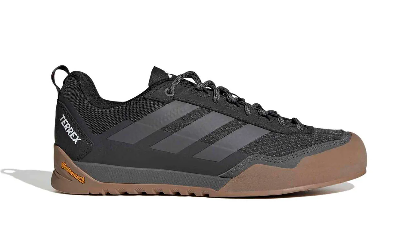 Дамски спортни обувки adidas Performance Terrex Skychaser Solo 3 черни – Preto – Други спортни обувки