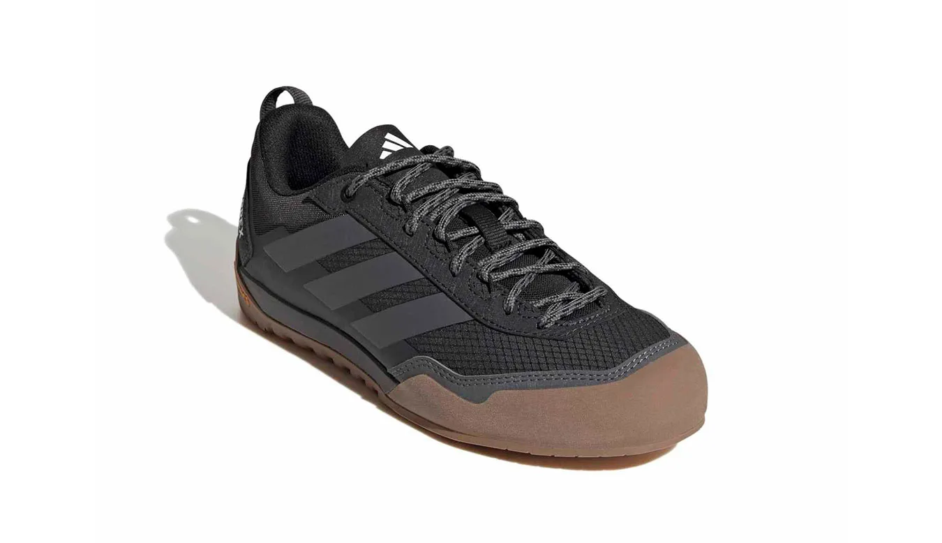 Дамски спортни обувки adidas Performance Terrex Skychaser Solo 3 черни – Preto – Други спортни обувки