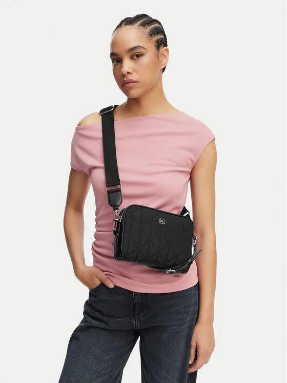 Calvin Klein Дамска чанта Emblem Aop Jacquard Bucket LV04F3648G Черен – Crossbody чанти